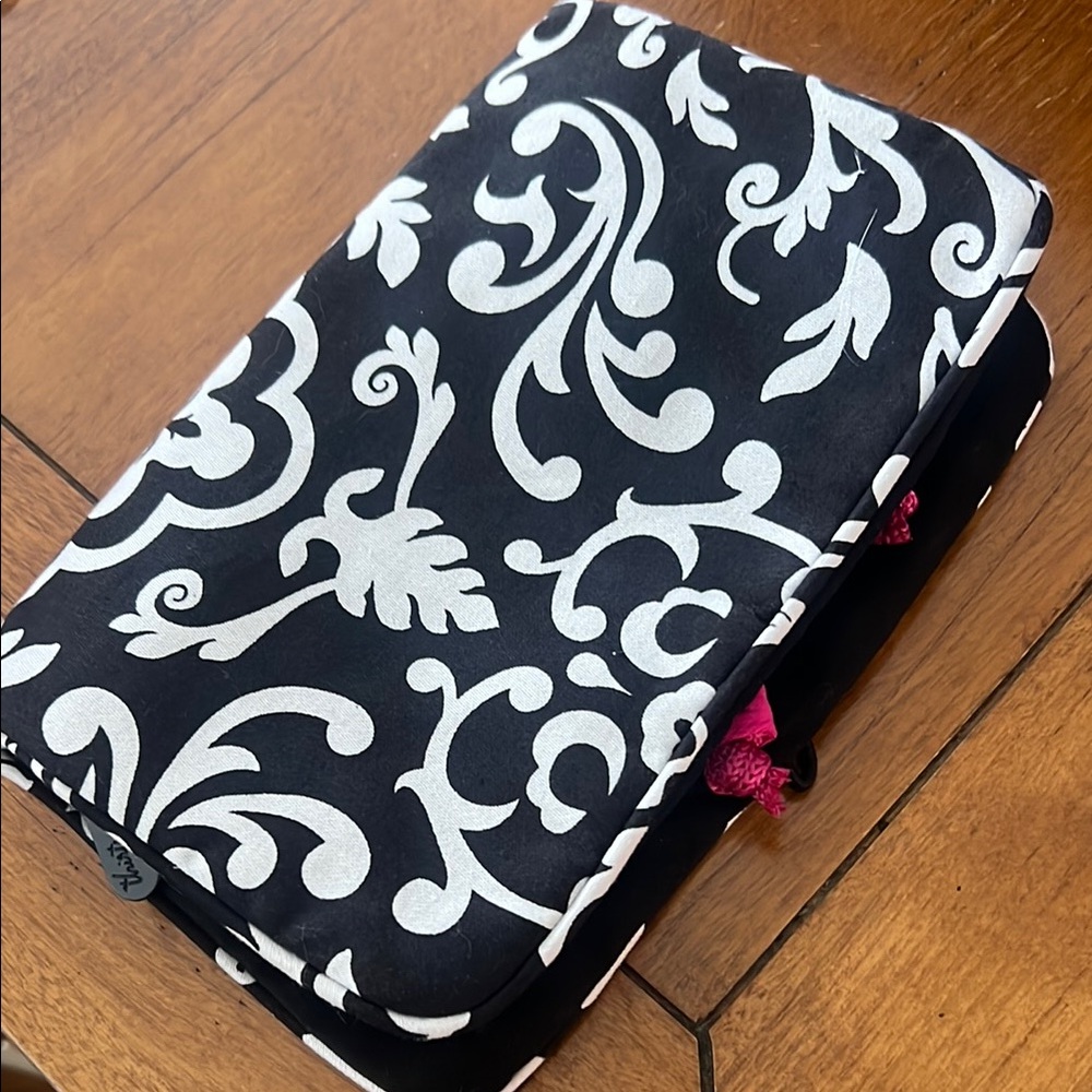 Thirty one Black and White Patterned jewelry pouch